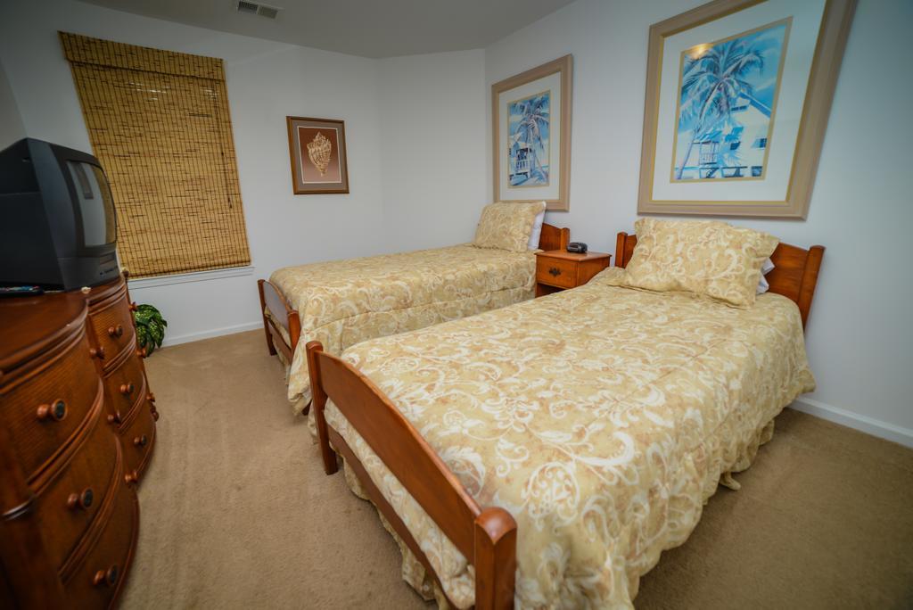 True Blue Golf Resort Pawleys Island Room photo